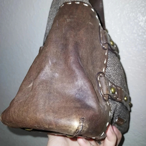 bcbgmaxazria Leather and tweed shoulder bag - Picture 5 of 16